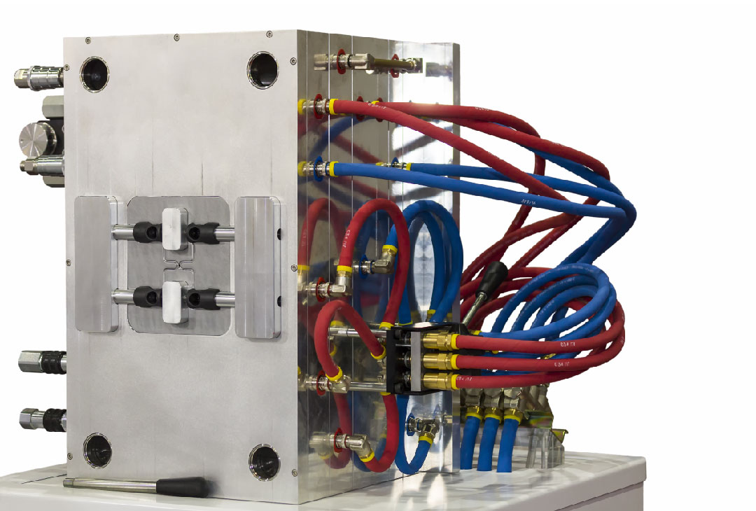 ooling-system-of-injection-mold