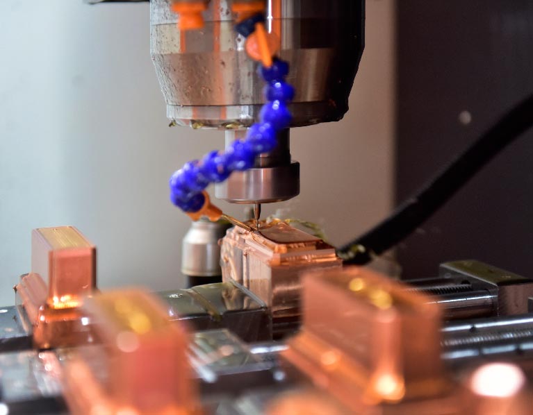 Die-Casting-tooling-Aluminum-Die-Casting-Parts-Equipment