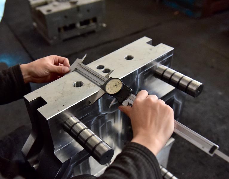 Die-Casting-Tooling-Inspection-Quality-control-Low-Volume-Die-Casting