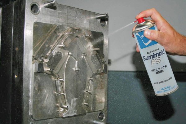Die-Spray-in-Die-Casting