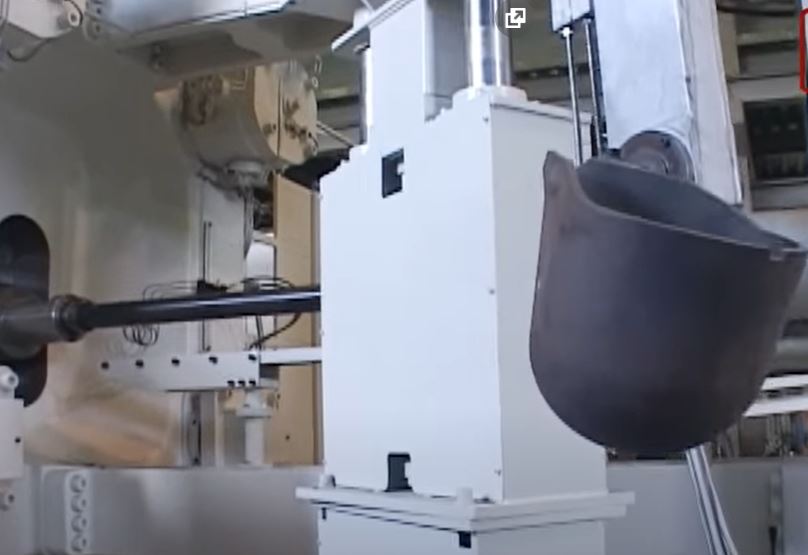 Robot Operated Ladle for Die Casting