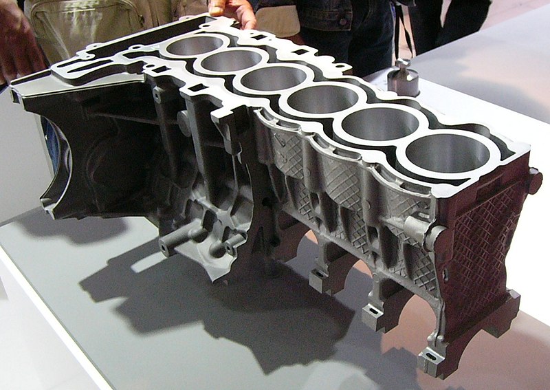 aluminium and magnessium die cast engine block sample