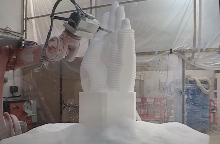 Machining EPS Foam with 7 Axis CNC Machining Robot