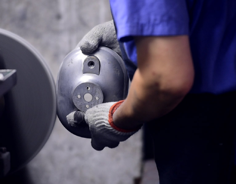 Grinding-for-Aluminum-Plating-Parts