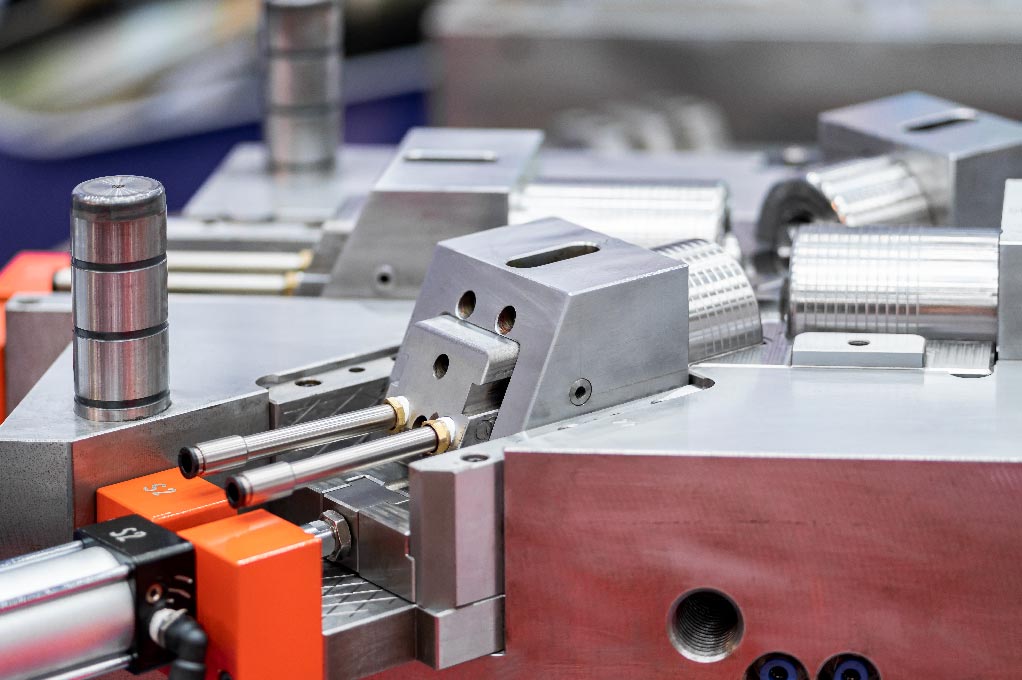 High-precision-die-mold-for-casting