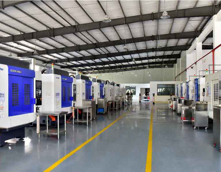 Well-Equiped-CNC-Machining-Center